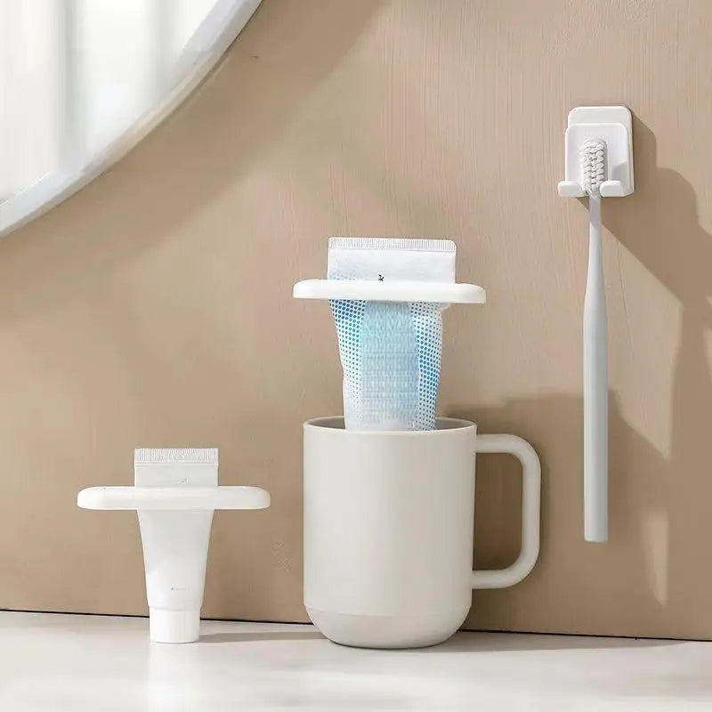 Toothpaste Squeezer, Toothpaste Clip, Facial Cleanser Hand Cream Squeezer, Household Manual Toothpaste Rolling Squeezer Qme