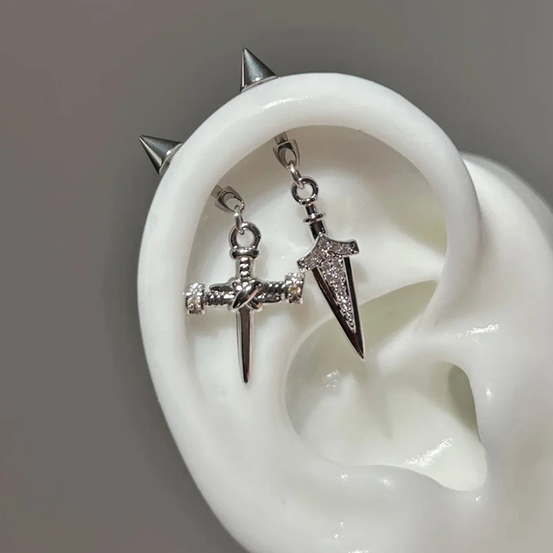 1Pc Fashion Trendy Sword Pendant Ear Bone Nail Stainless Steel Earrings For Women Body Puncture Accessories Qme