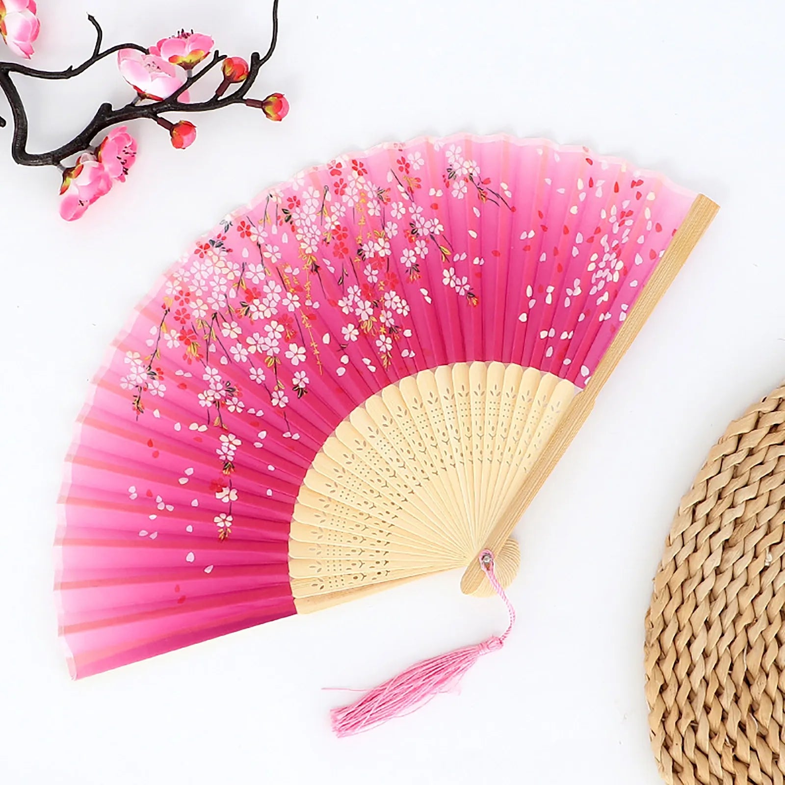 Chinese Style Folding Wood Dance Fans Hollow Ribs Elegant Vintage Style Trim Handheld Fan Foldable Wedding Party Home Decor Qme One Size N