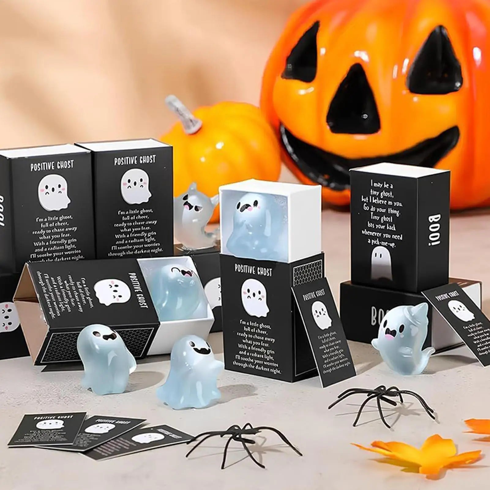 Tiny Ghost Figurines Glow Dark Statue Box Halloween Cute Resin Qme