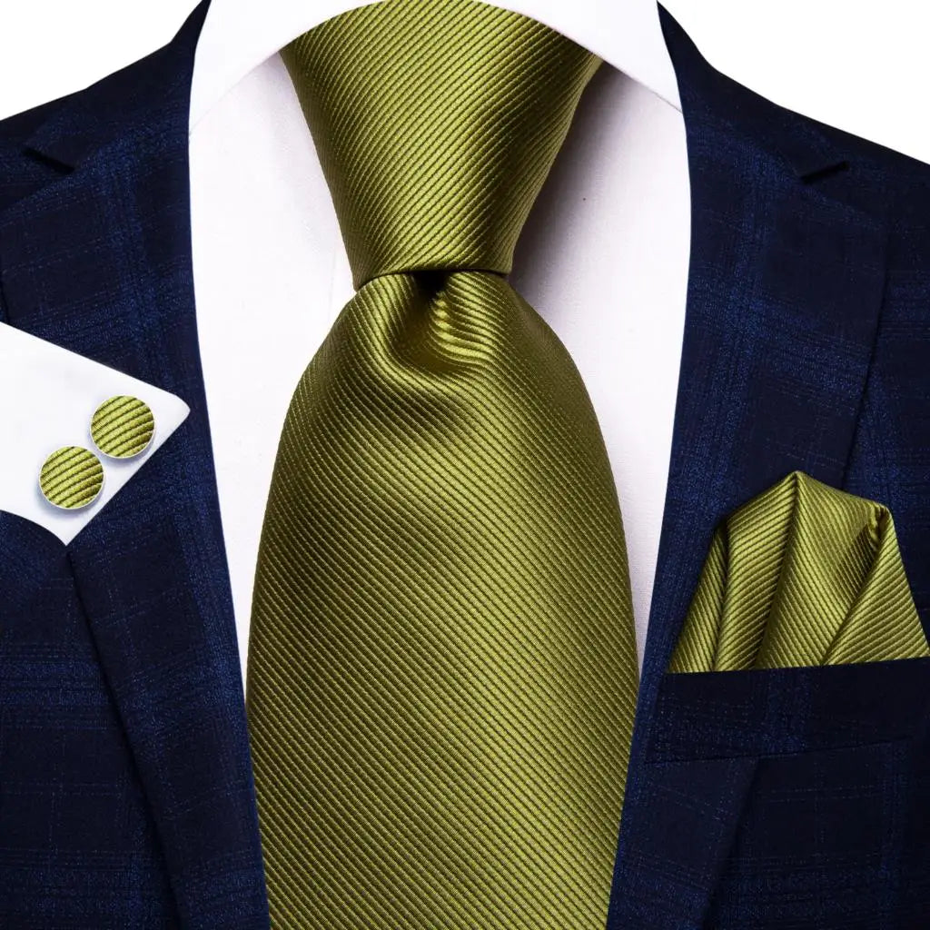 Tie Men 2023 Sage Green Plaid Fashion Wedding Party Necktie Handky Qme 3432