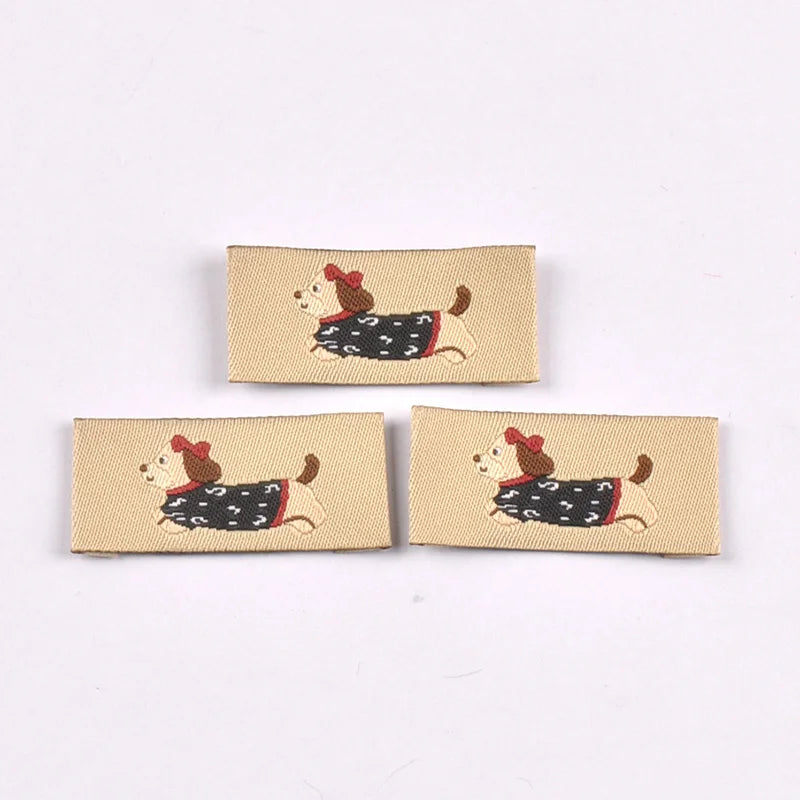 50pcs 40x19mm Mix Assorted Cute Dachshund Fabric Labels, Sew On Tags for DIY Clothes Pet Accessories Crafts cp4311 Qme 40x19mm-2