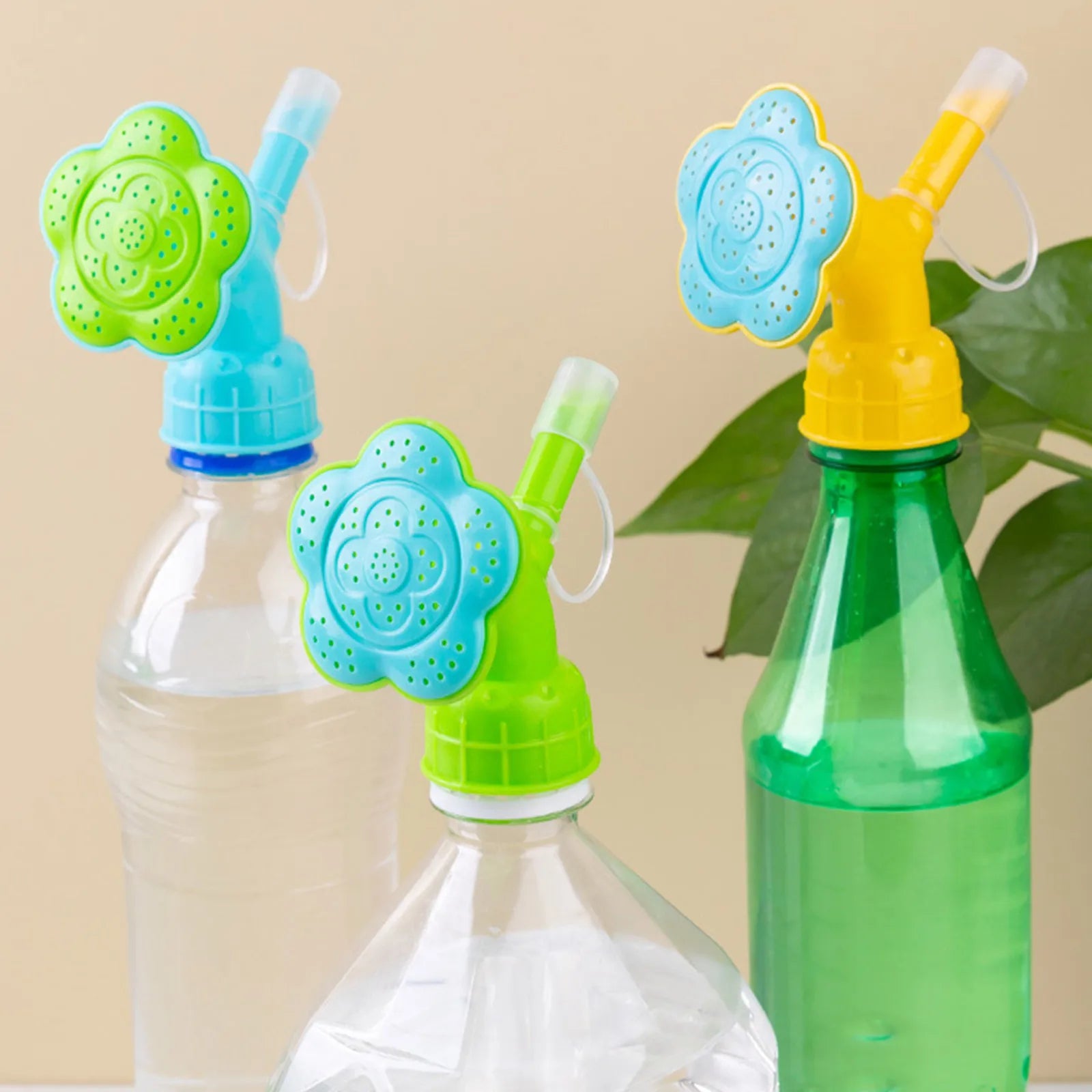 Plastic Multiuse Double Head Bottle Watering Spout Protable Garden Watering Supplies Sprinkler Head For Indoor Seedlings Plant Qme