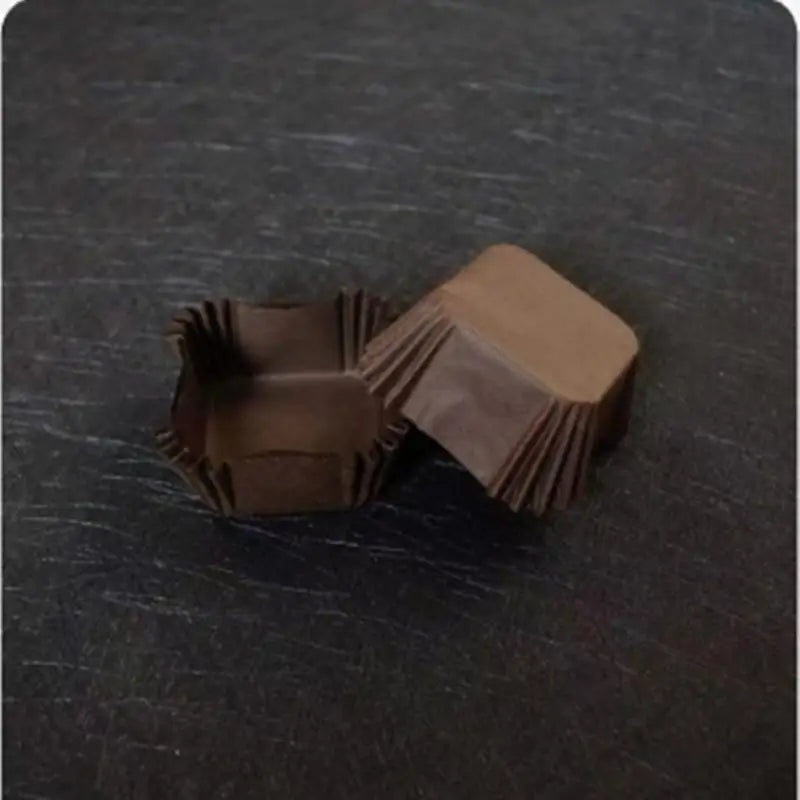 100/250Pcs Paper Holder Square Paper Liner Medium Size 45/50/55/62mm Paper Tray Oil Proof Cup Qme 100pcs 45mm Coffee