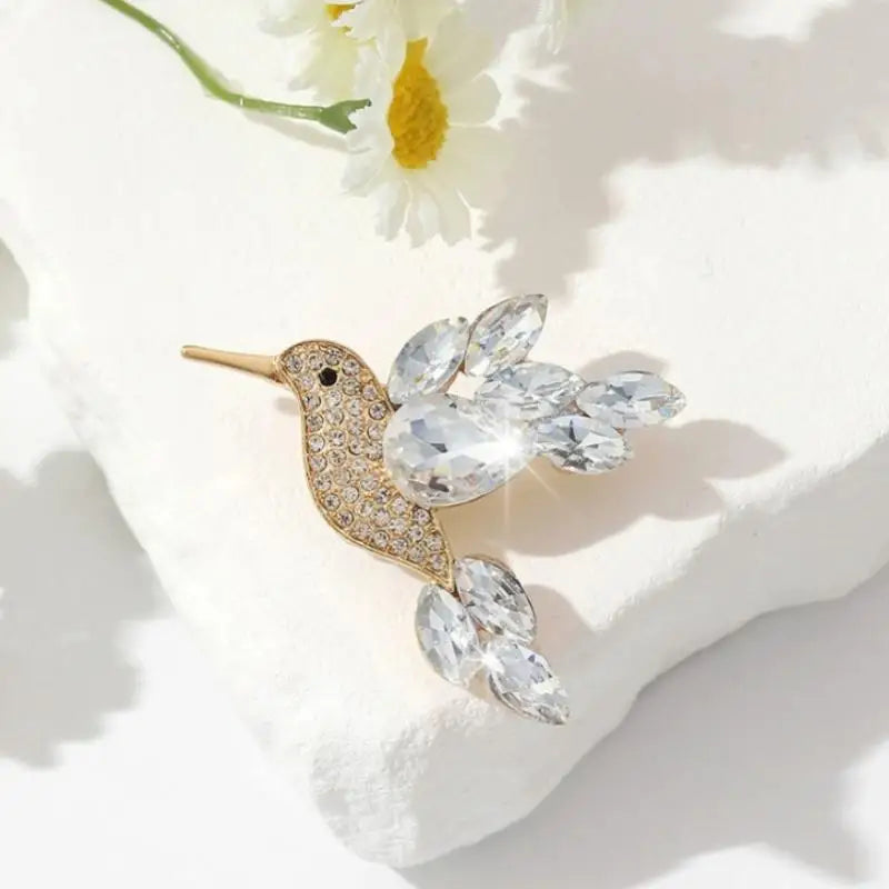 Rhinestone Bird Brooch for Women Sparkling Crystal Pin Fashion Jewelry for Coat Party Banquet Accessory Qme A2