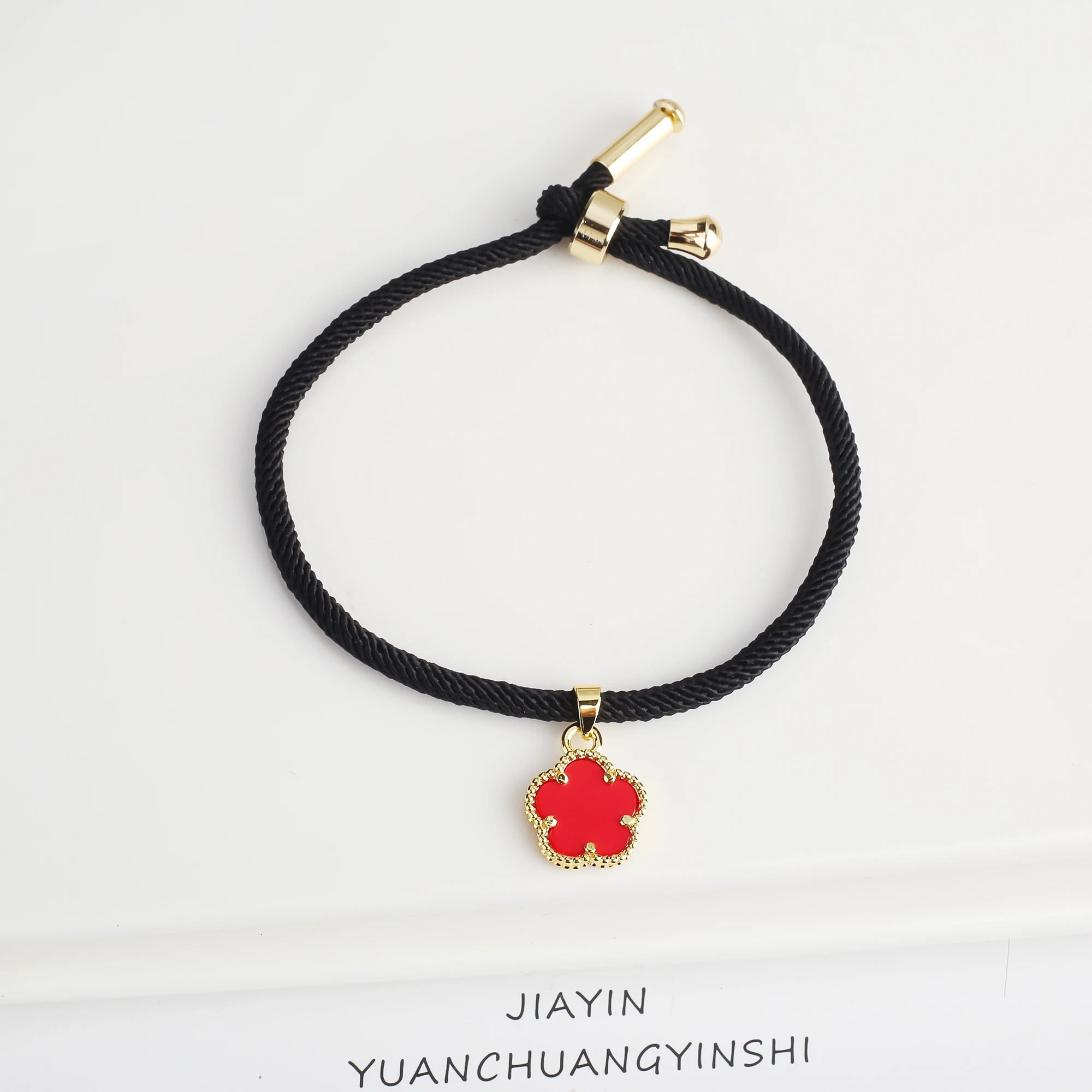 Simple Black Rope Braided Natural Stone Five Leaf Flower Bracelet Classic for Woman Girl High Quality Party Jewelry Gift Clover Qme Red