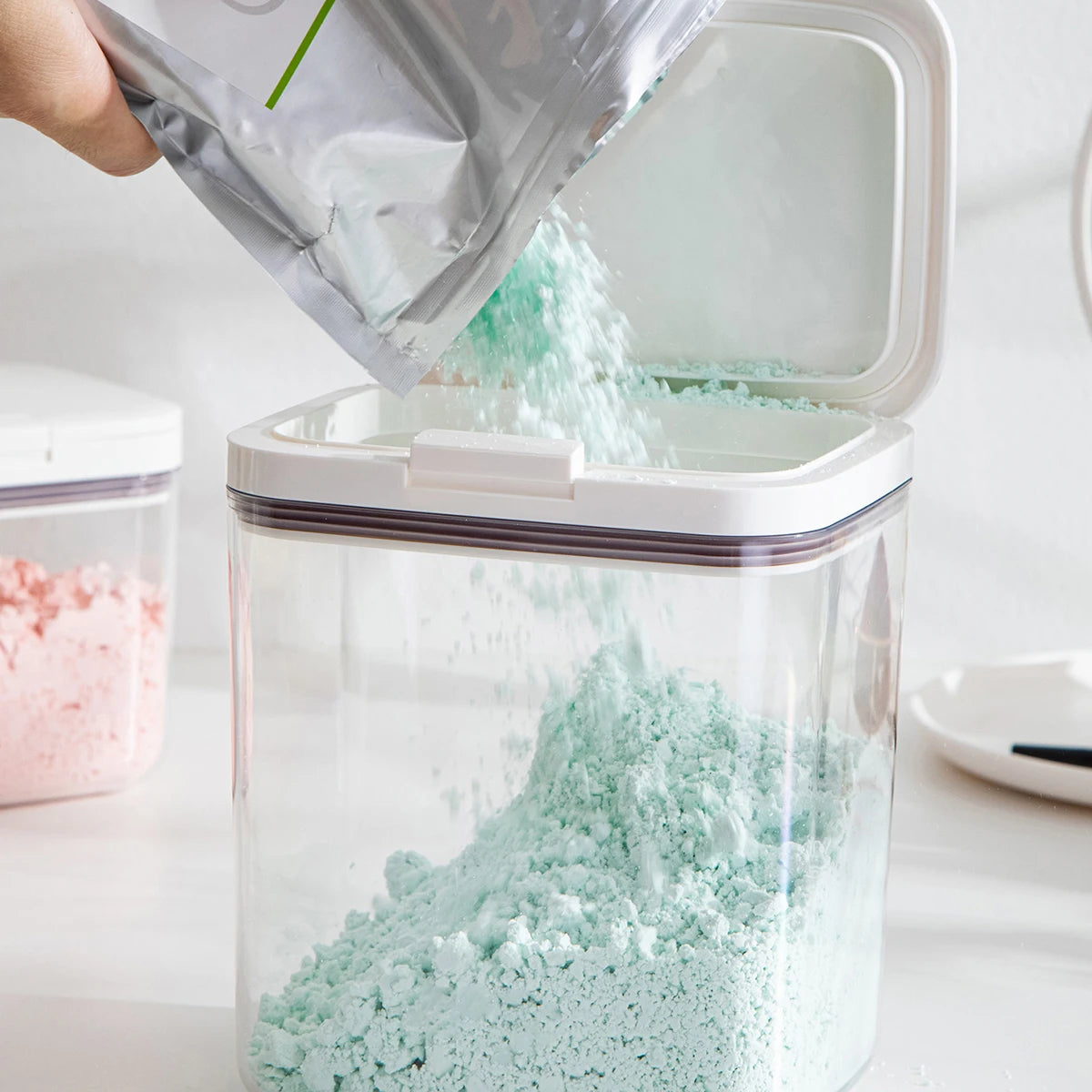 Face Mask Powder Container Large Capacity 1.2/2L Storage Can with Pop-up Lids Sealing DIY Mask Container for Bathtub Spa Qme