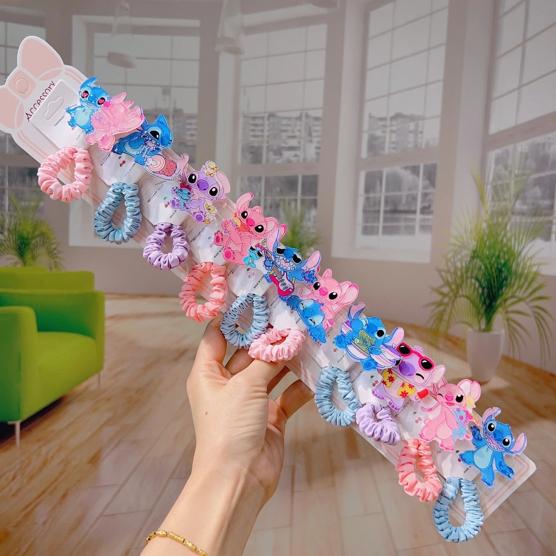 Cute “Stitch” Cartoon Acrylic Hair Clip Student Hair Accessories: Hair Ties, Elastic Bands, and Hair Bands Qme 7