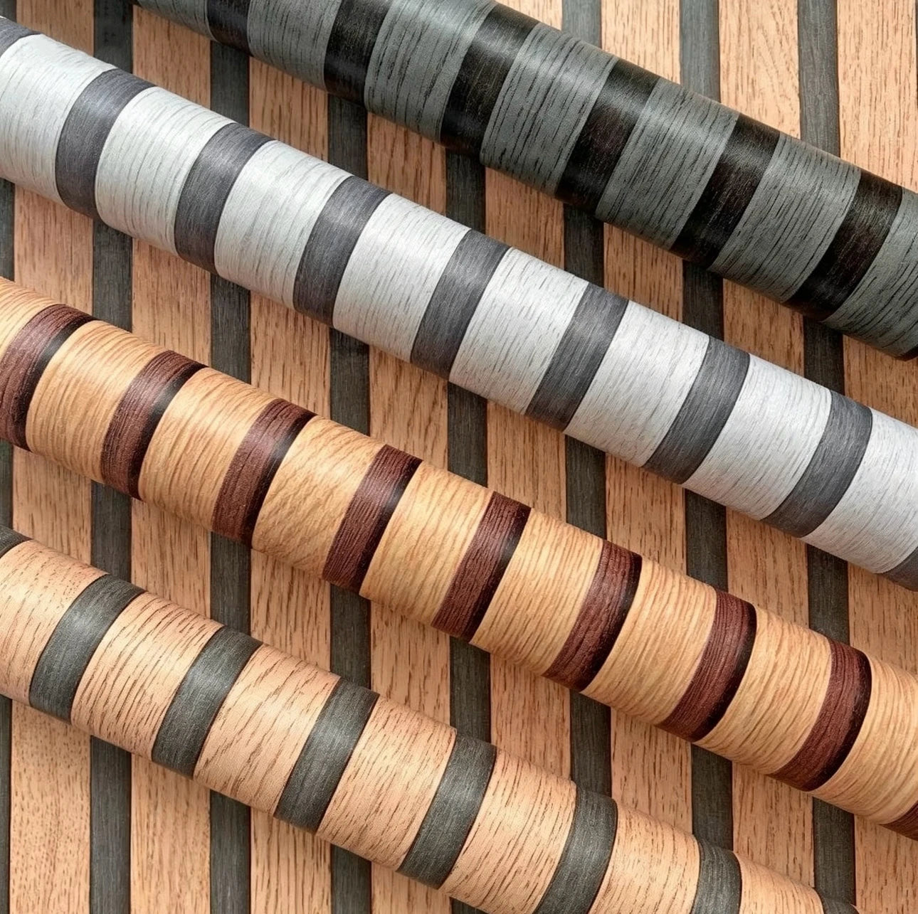 Self-adhesive Simulated Wood Striped Wallpaper for Bathroom & Living Room Decor Wall Sticker Wallcovering Wall Panels Qme