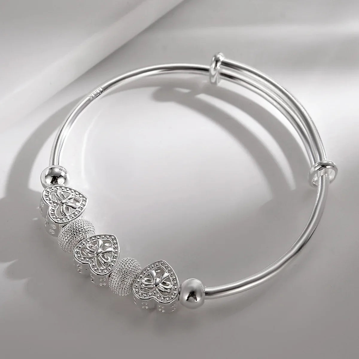 New Arrive Fine Wholesale 925 Sterling Silver for Woman Heart Bangles Lady Bracelets Wedding Party Jewelry Holiday Designer Qme
