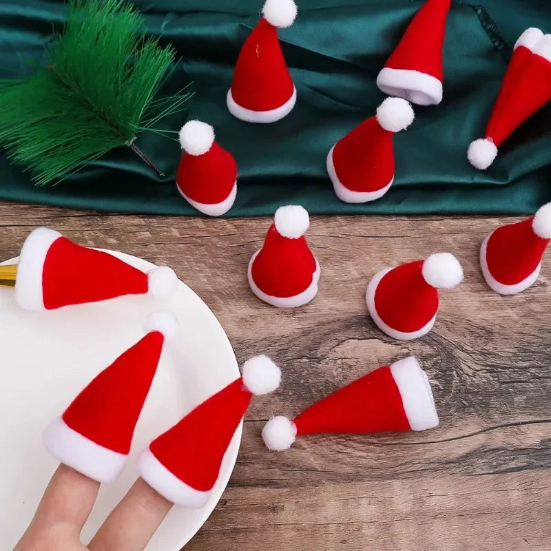 Mini Santa Hat Wine Bottle Covers Non-Woven Fabric Lollipops Caps Christmas Bottles Holder Kitchen Tableware Dinner Decoration Qme