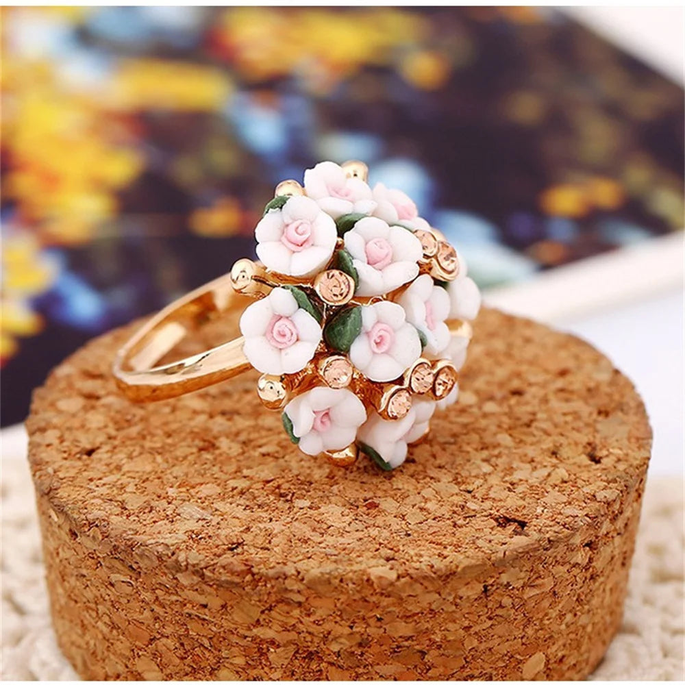 New Jingdezhen New Chinese Ceramic Small Flower Ring with Adjustable Beautiful and Fashionable Women's Gathering Jewelry Qme