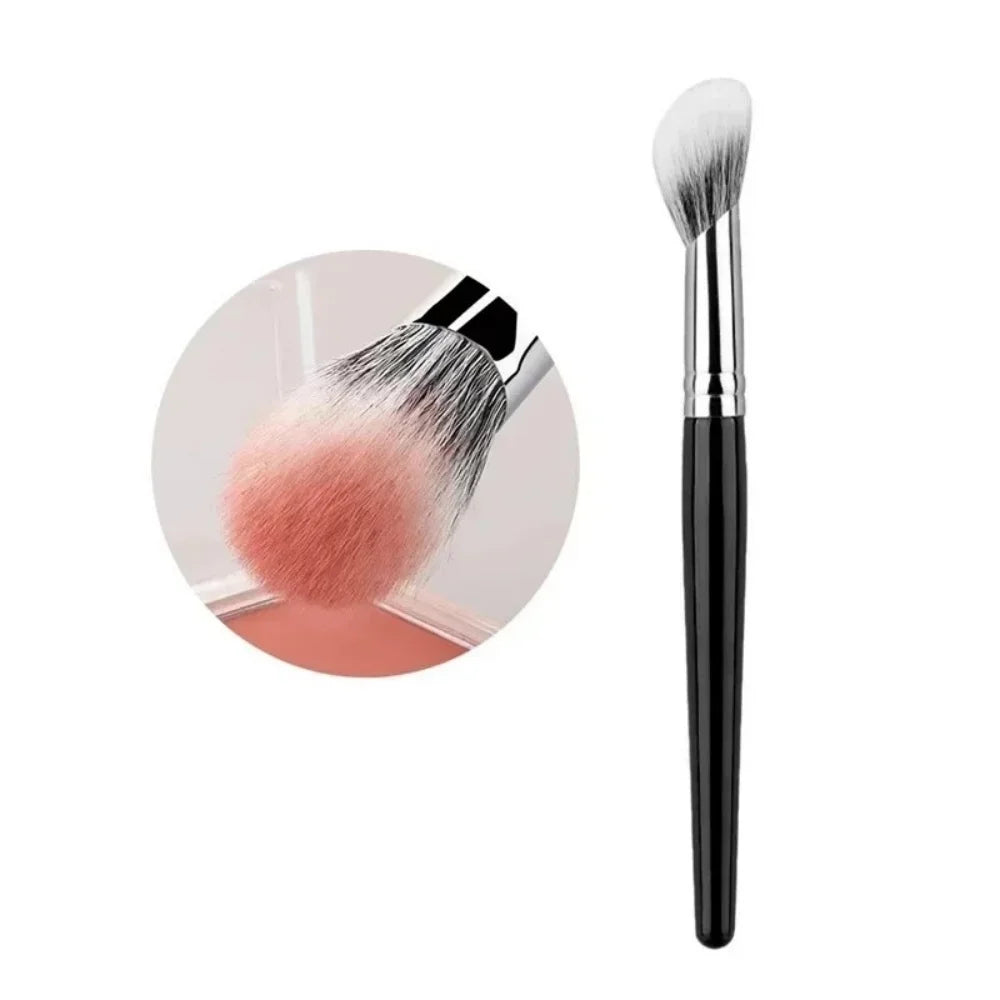 1/2Pcs Peach Heart Blusher Brush Tapered Highlighter Makeup Brushes Contour Make Up Brush Tools for Powder/Cream/Liquid Blush Qme 1pcs B