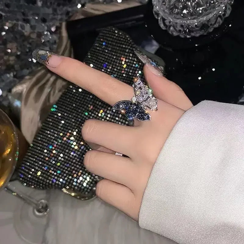 Exquisite Luxury Shiny 3D Exaggerated Two Color Butterfly Open Ring Crystal Geometric Zircon Rings Women Anniversary Jewelry Qme