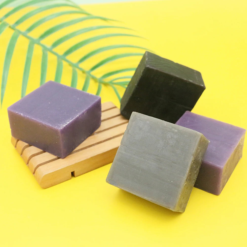 Natural Handmade Soap Bamboo Charcoal Oil Control Facial Cleaning Soap Chamomile Volcanic mud Hydrating Exfoliating Bath Soap Qme