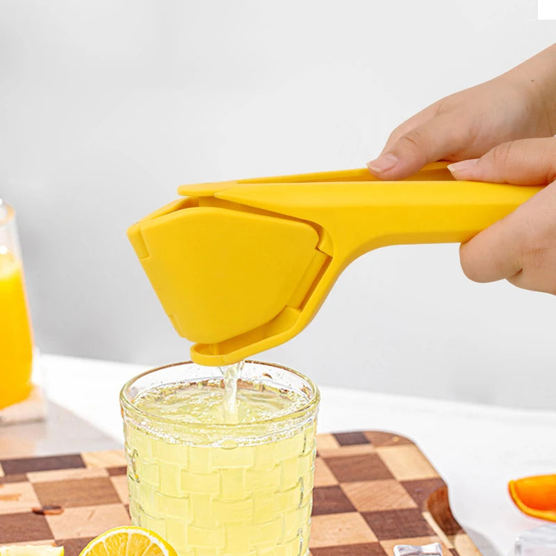 Lemon Squeezer Effortless Hand Citrus Press Food-grade Plastic Manual Qme