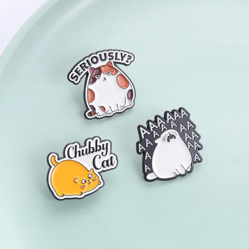 Cute Funny Cat Metal Enamel Pins Kawaii Cartoon Kitten Lapel Pin Animal Badge Decor for Backpack Clothes Fashion Jewelry Gift Qme