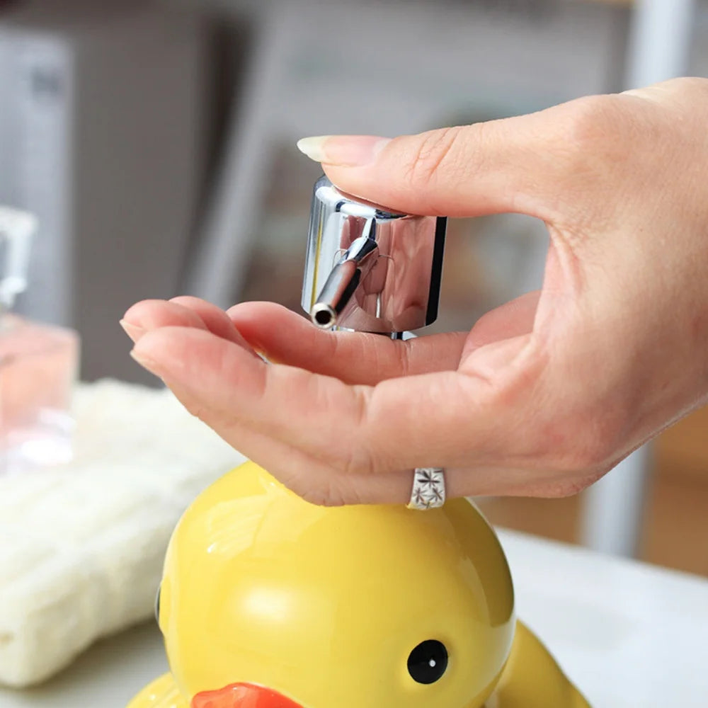 Cartoon Cute Small Yellow Duck Separate Bottle Ceramic Hand Sanitizer Dispenser Soap Lotion Split Bottle Bathroom Accessories Qme