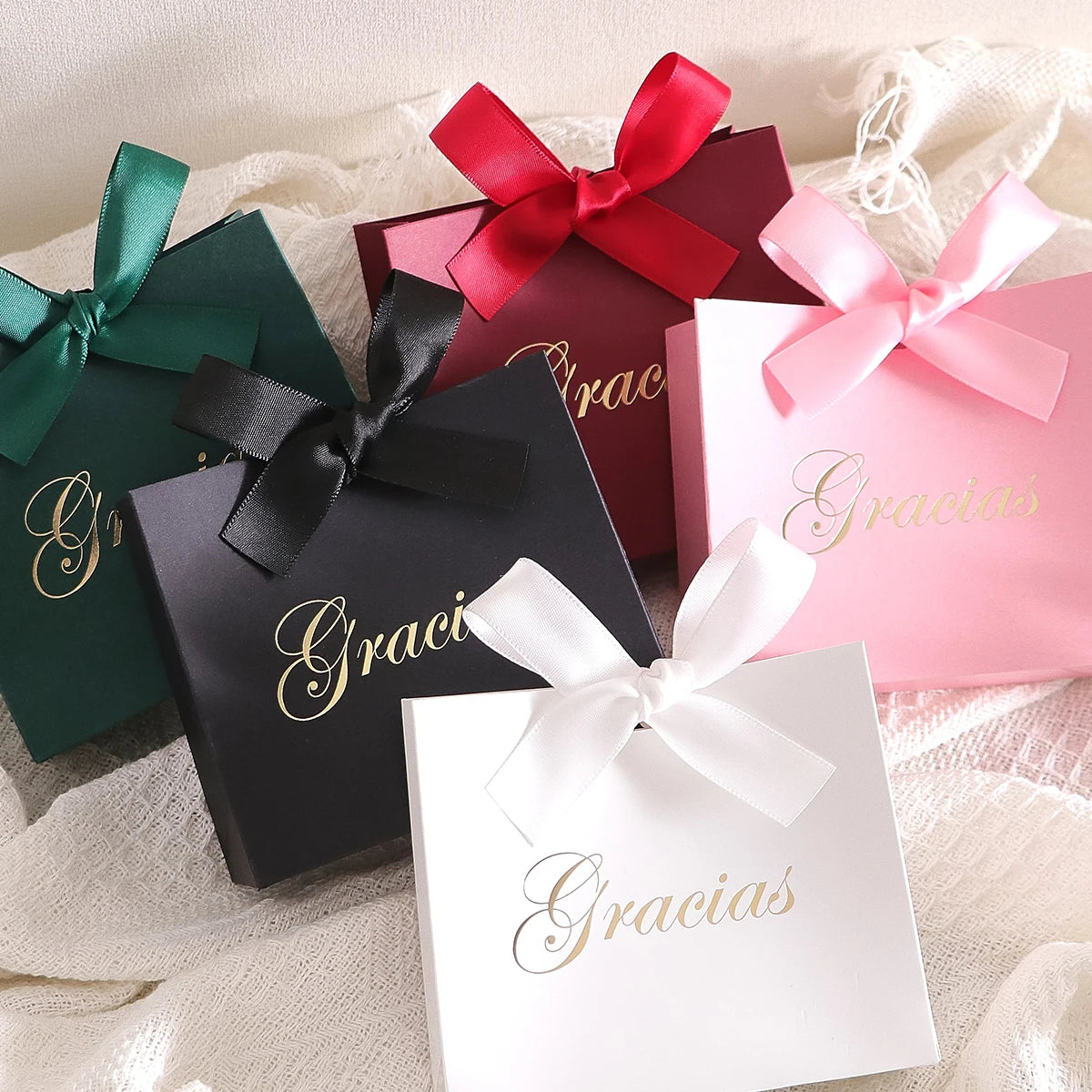 Elegant 5-Piece Gift Box Set With“Gracias” Design and Ribbon - Perfect for Storing Snacks, Candies and Small Gifts - Perfect Fo Qme