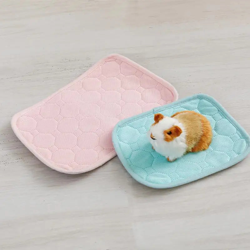Rabbit Bedding Mats Liners Highly Absorbent Pee Pads Waterproof Pad Qme