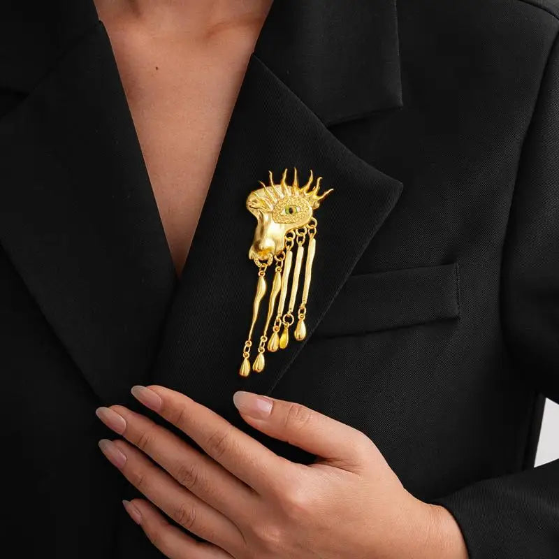 Pleated Devil's Eye Brooch Alloy Keyhole Shape Glaze Luxury Badge Pin Trendy Tassels Banquet Clothes Metal Pin Qme