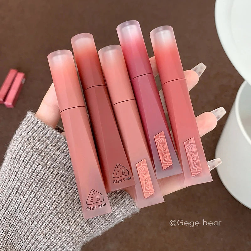 Gege Bear Velvet Matte Soft Lip Glaze Autumn&winter Reddish-brown Qme