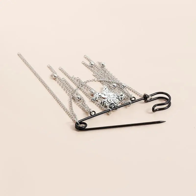 New Multi-Functional Chain Tassel Brooches Handmade Adjustable Clothes Accessory Detachable Beaded Chain Pin Women Qme F