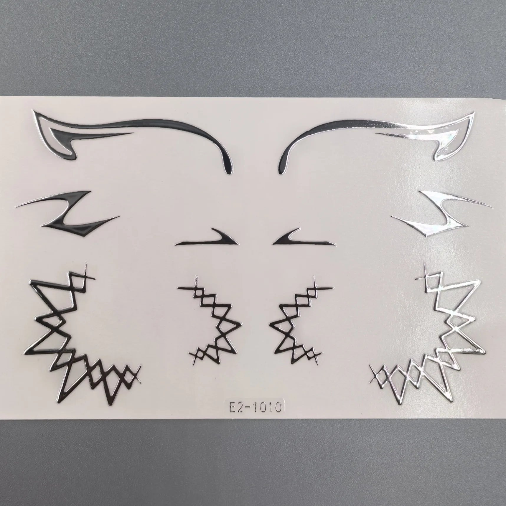 3D Metallic Punk Silver Eye Shadow Stickers Metal Eyeliner Decals Self-adhesive Futuristic Festival Party Eye Makeup Stickers Qme E2-1010