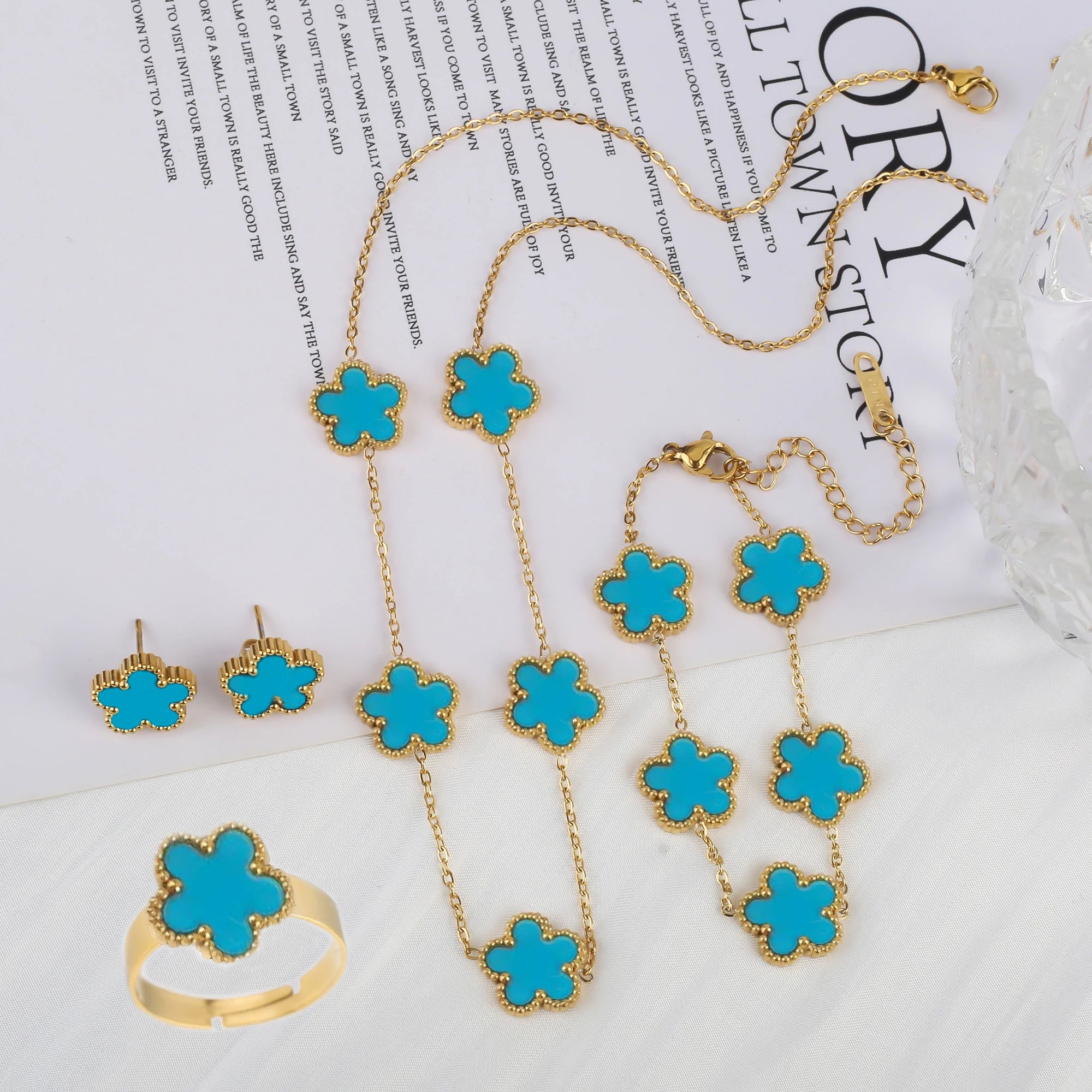4pcs Bracelet Necklace Earrings Ring Stainless Steel Five Leaf Flower Jewelry Set Classic for Woman New Fashion Jewelry Clover Qme Blue