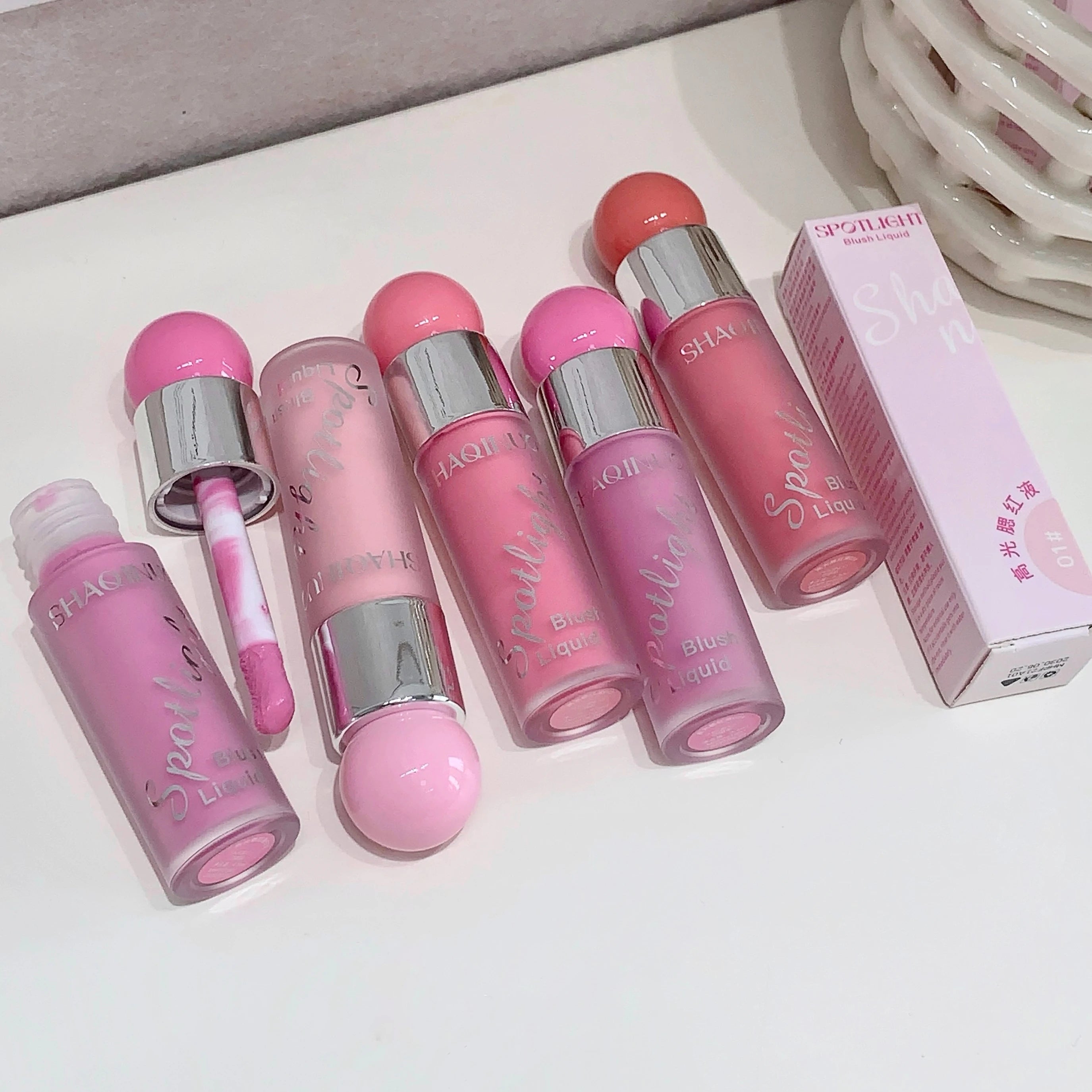 SHAQINUO Light Blush Liquid Moisturizing Mirror Vitality Whitening Qme