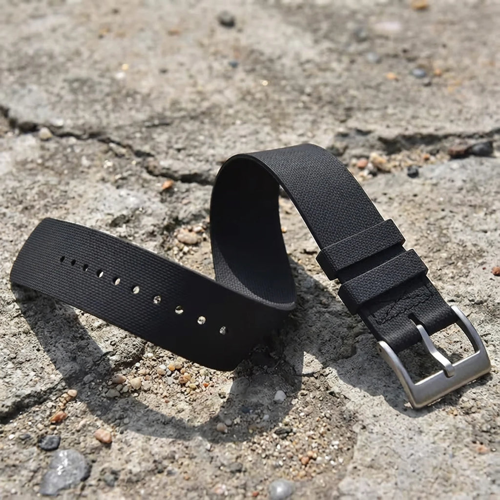 New Sports Fashion for One Piece FKM Watch Strap 20mm 21mm 22mm Rubber Watch Band Wristband for Seiko for Omega watch Qme