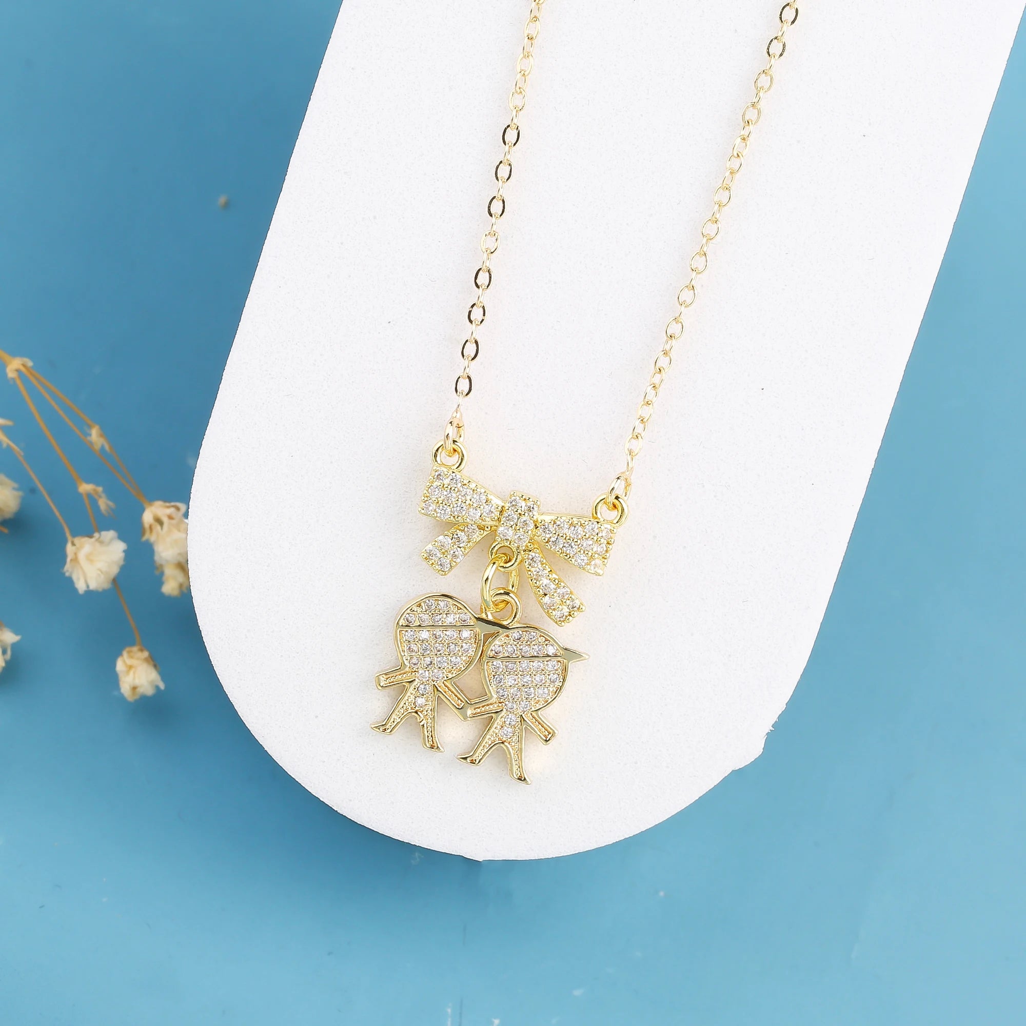 Fashion Son Daughter Heart Gold Color Cubic Zirconia Family Girl Boy Pendant Necklace Copper Chain Jewelry For Mother Gift Qme 2