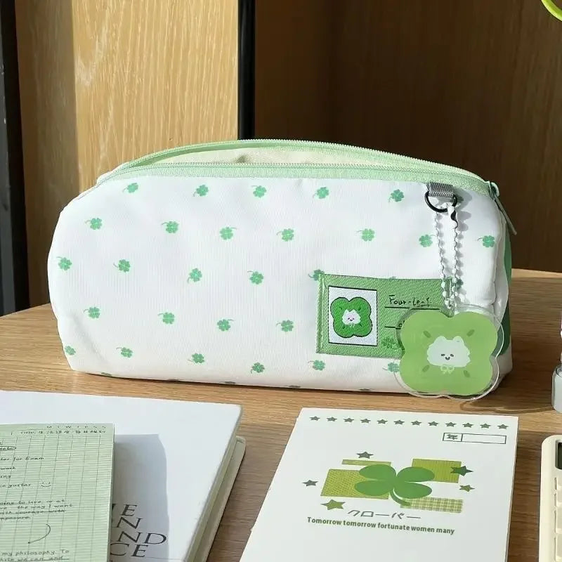 Cute Sizeable Four-leaf Clover Kitten Themed Organizer Pencils Qme