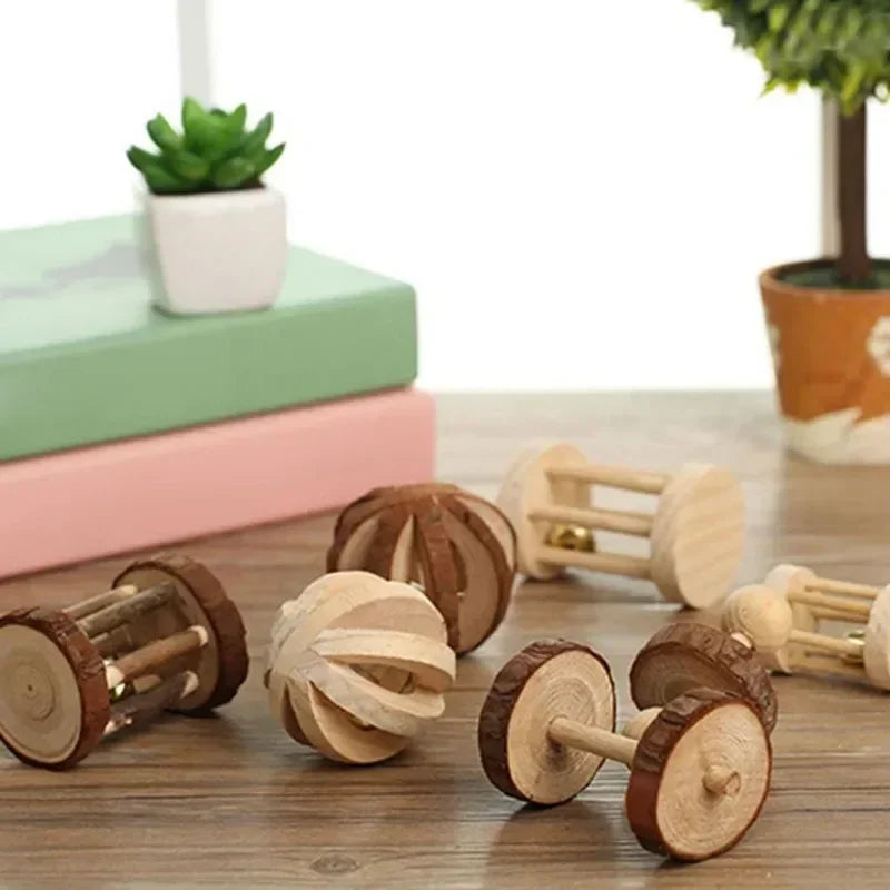 Natural Wood Chew Toys Rodents Rabbit-shaped Roller Bell Guinea Pig Qme