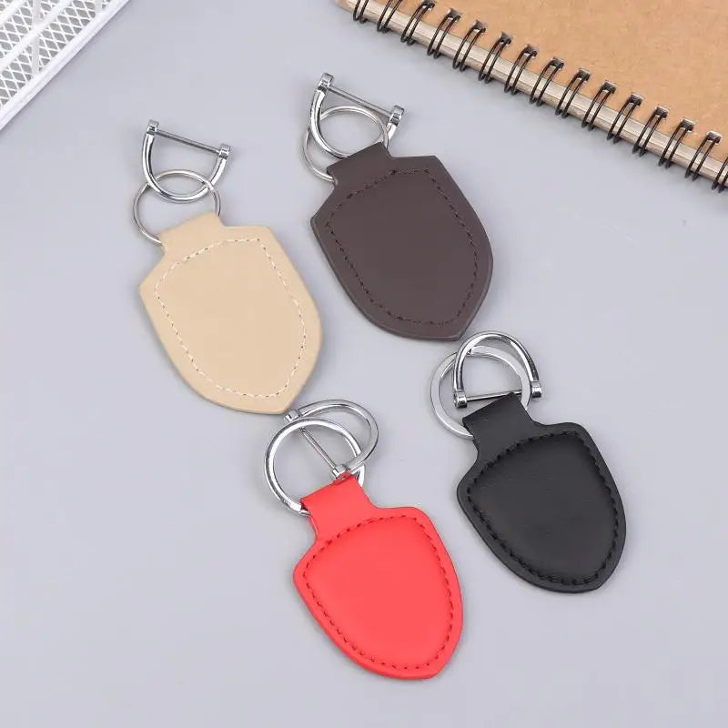 Car PU Leather Shield-Shaped Key Chain Key Ring Men And Women Bag Pendant Holiday Gift Auto Decorative Accessories Qme