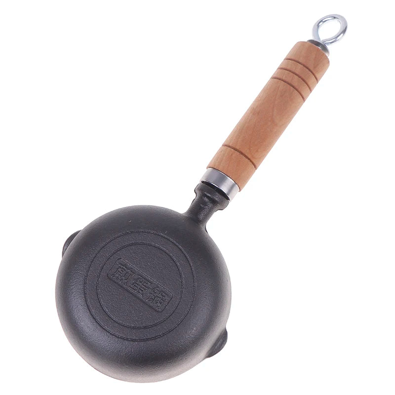 1Pc 12CM Cast Iron Mini Egg Frying Pan With Pour Spout Nonstick Milk Pan Butter Melting Pot Gas Stove Induction Cooker Universal Qme