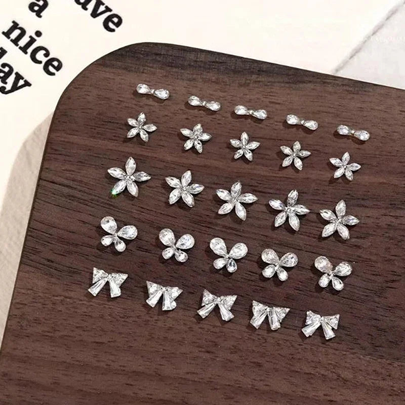 Shiny Zircon Nail Art Rhinestones Charms Bowknot Flower Nails Qme