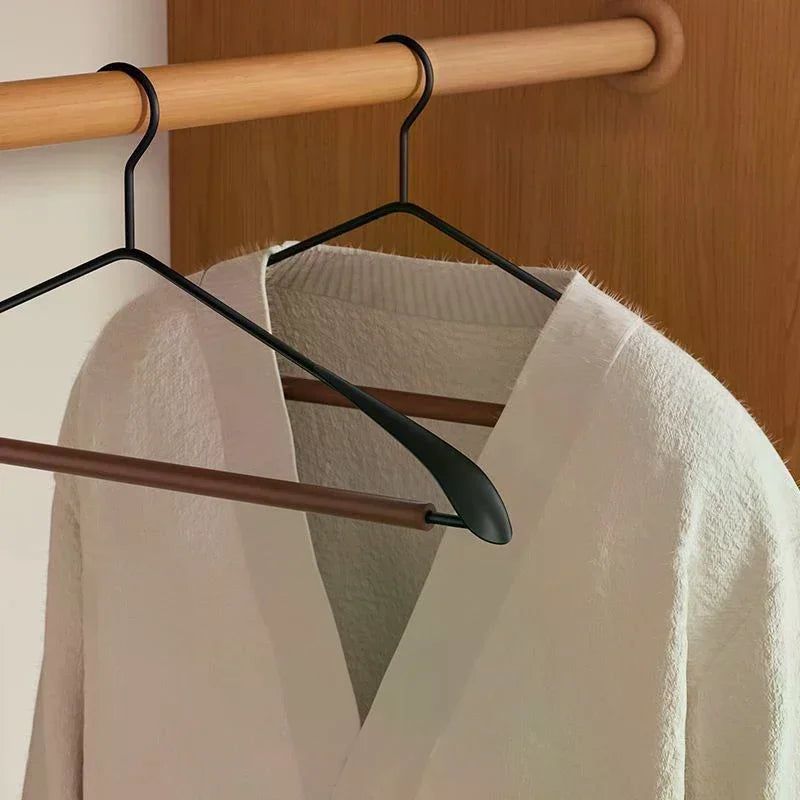 Thickened Wide-shoulder Beech Iron Suit Hanger Seamless Non-slip Qme