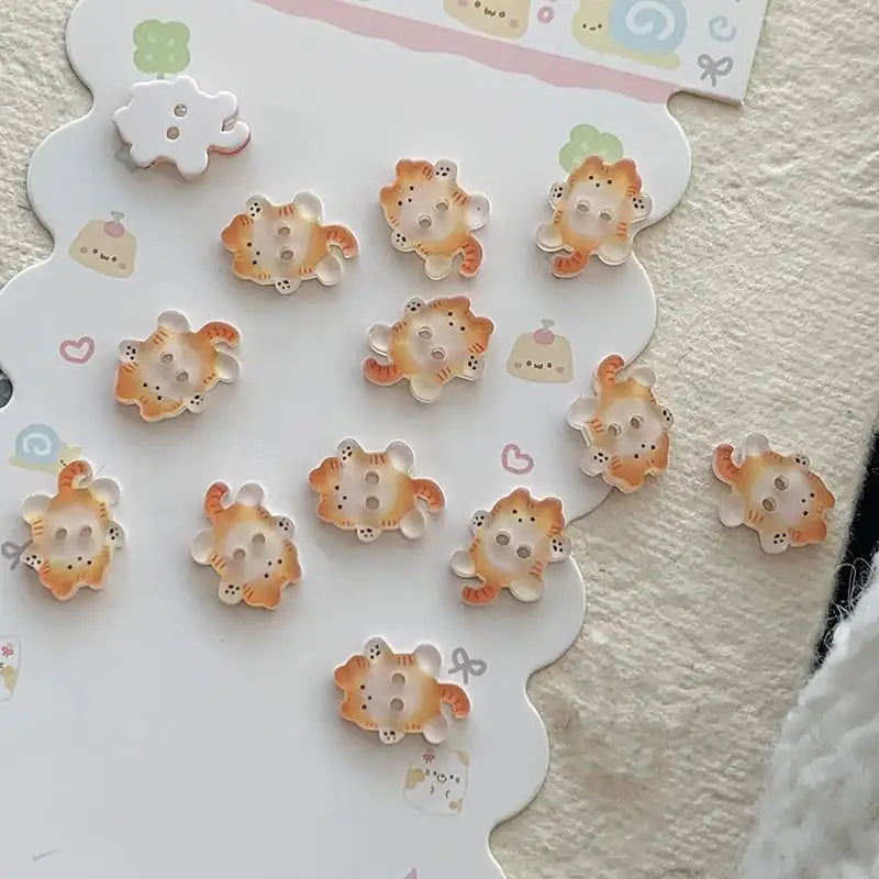 30pcs Black Cat Resin Buttons - Cute Fashionable Buttons for Sewing, Clothes, DIY Crafts & Scrapbooking Accessories Qme B