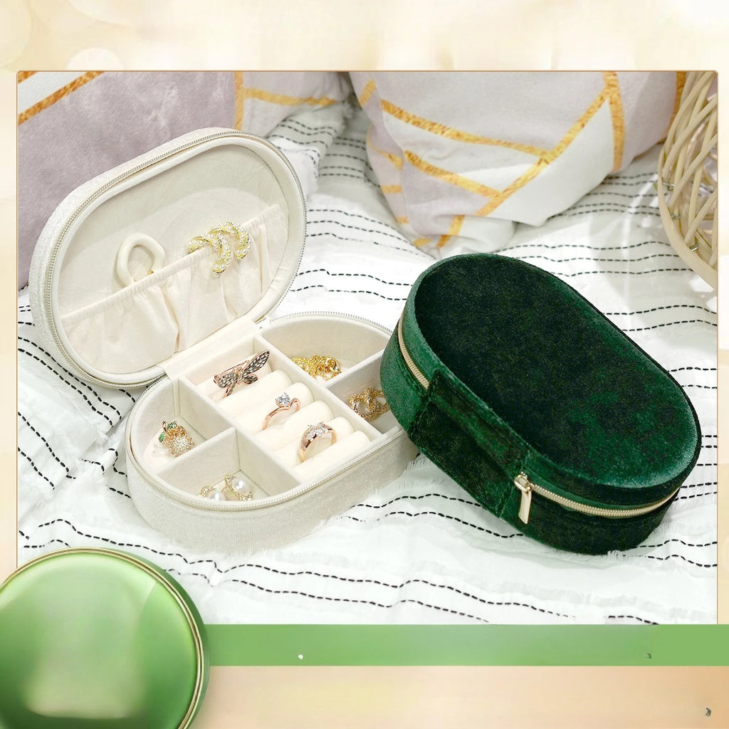 New Arrival Oval-Shaped Velvet Mini Jewelry Box Organizer for Rings Earrings Bracelets Necklace Jewelry Case for Ring Hot Sale Qme