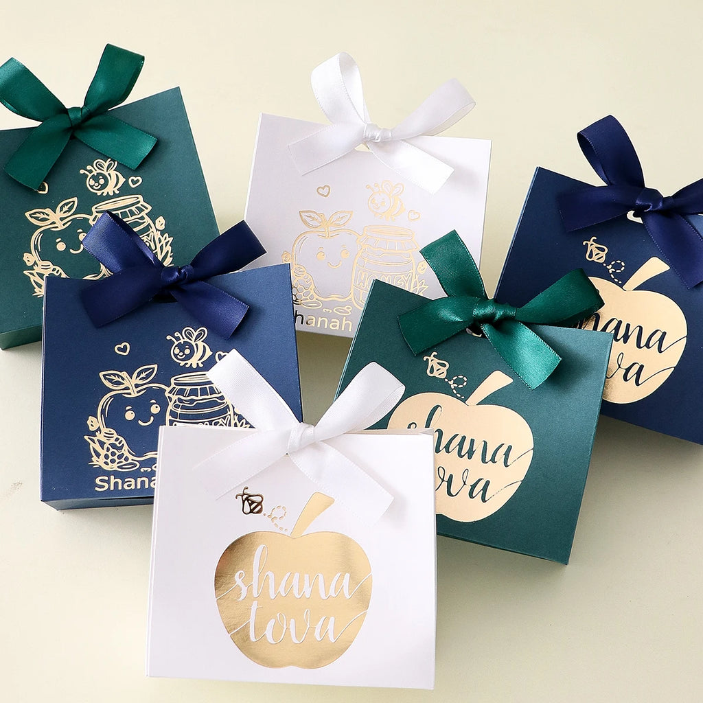 10 Square Paper Boxes for Jewish New Year Gifts and Candy, with Gold-Stamped Apple and Honey Jar Line Patterns on the Surface. Can Be Used to Store Candies and Small Souvenirs, Suitable for Jewish New Year Family Gatherings, Qme