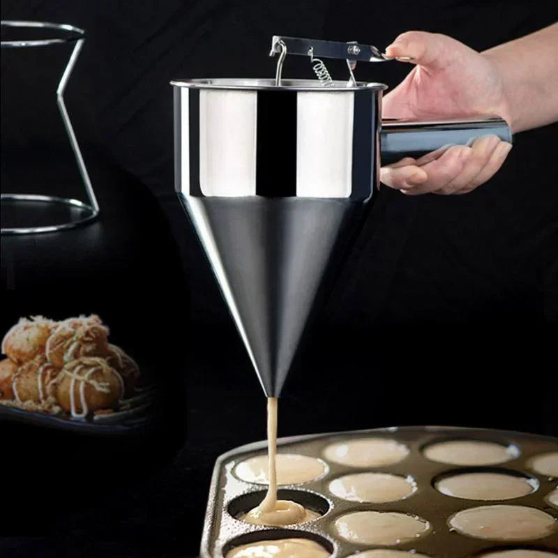 1pcs Stainless Steel Funnel Dispenser with Rack Cupcake Pancake Batter Maker Octopus Fish Ball Home Kitchen Baking Tools Baking Qme 600ml