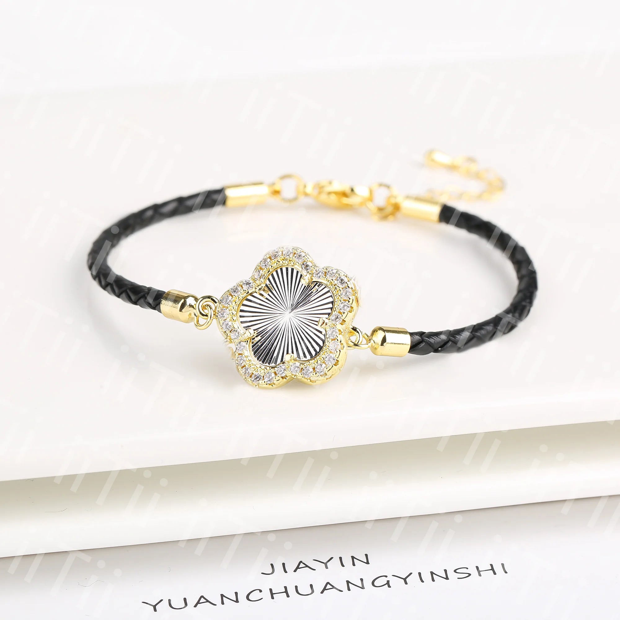 Trendy Sweet Fashion Natural White Solid Five Leaf Petals Women