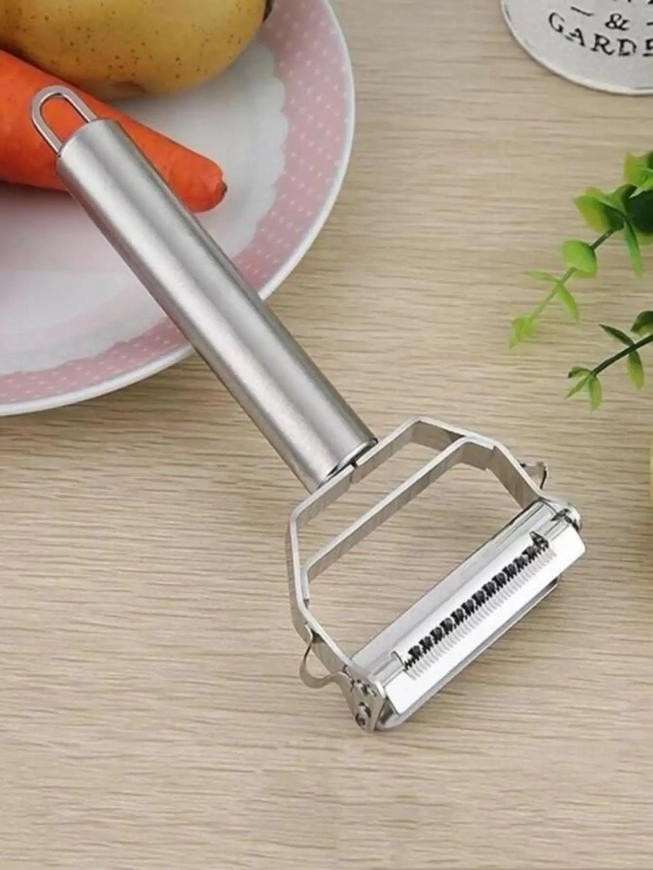 2-in-1 Fruit Slicer Stainless Steel Grinder Peeler Qme