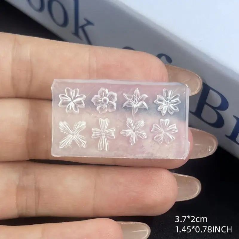 3D Silicone Flower Nail Art Mold Reusable Petal Template Salon Design Qme A1