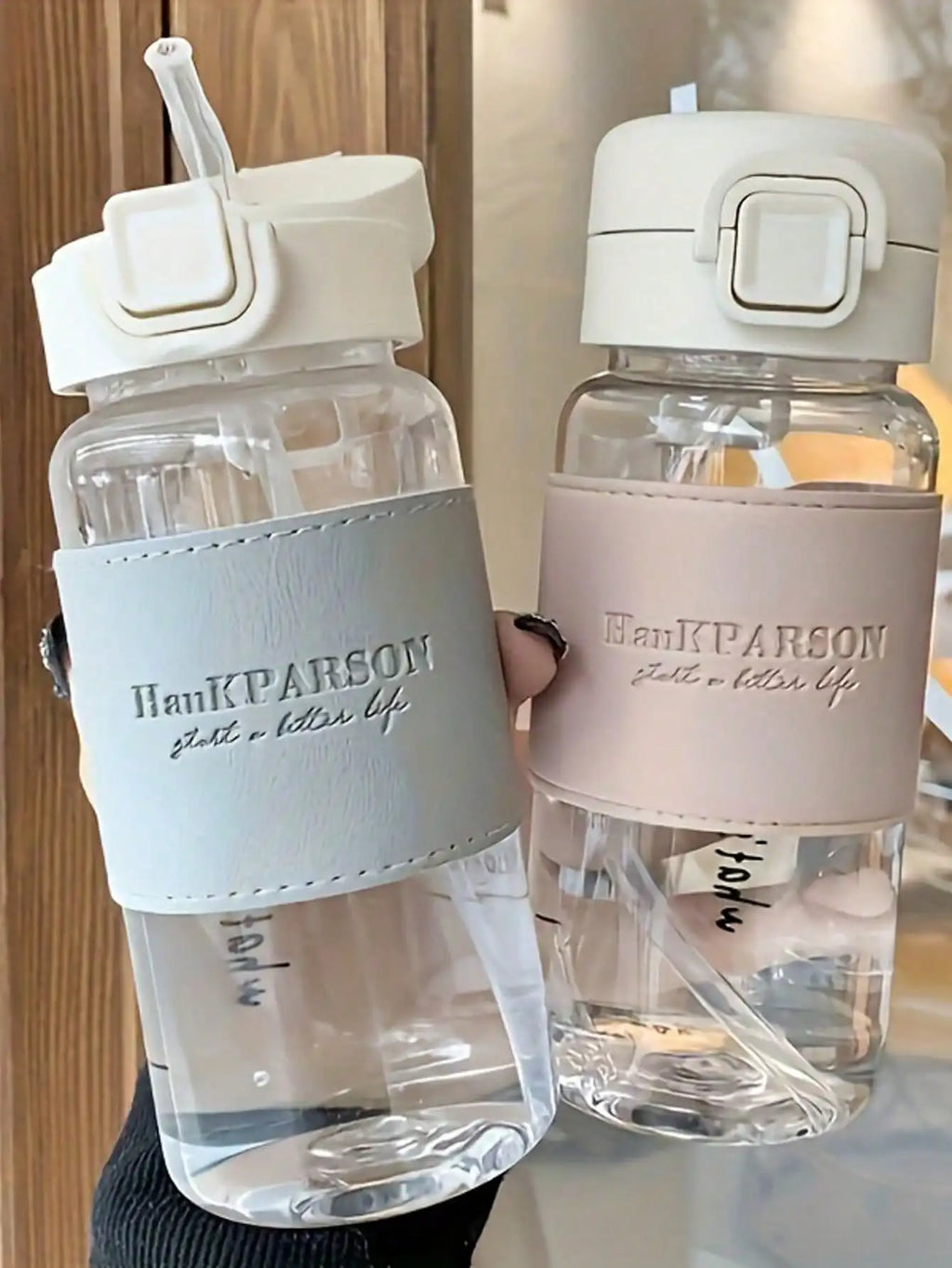 Leak-proof Sports Water Bottle Straw Flip Cap Oval-shaped PVC PET Qme