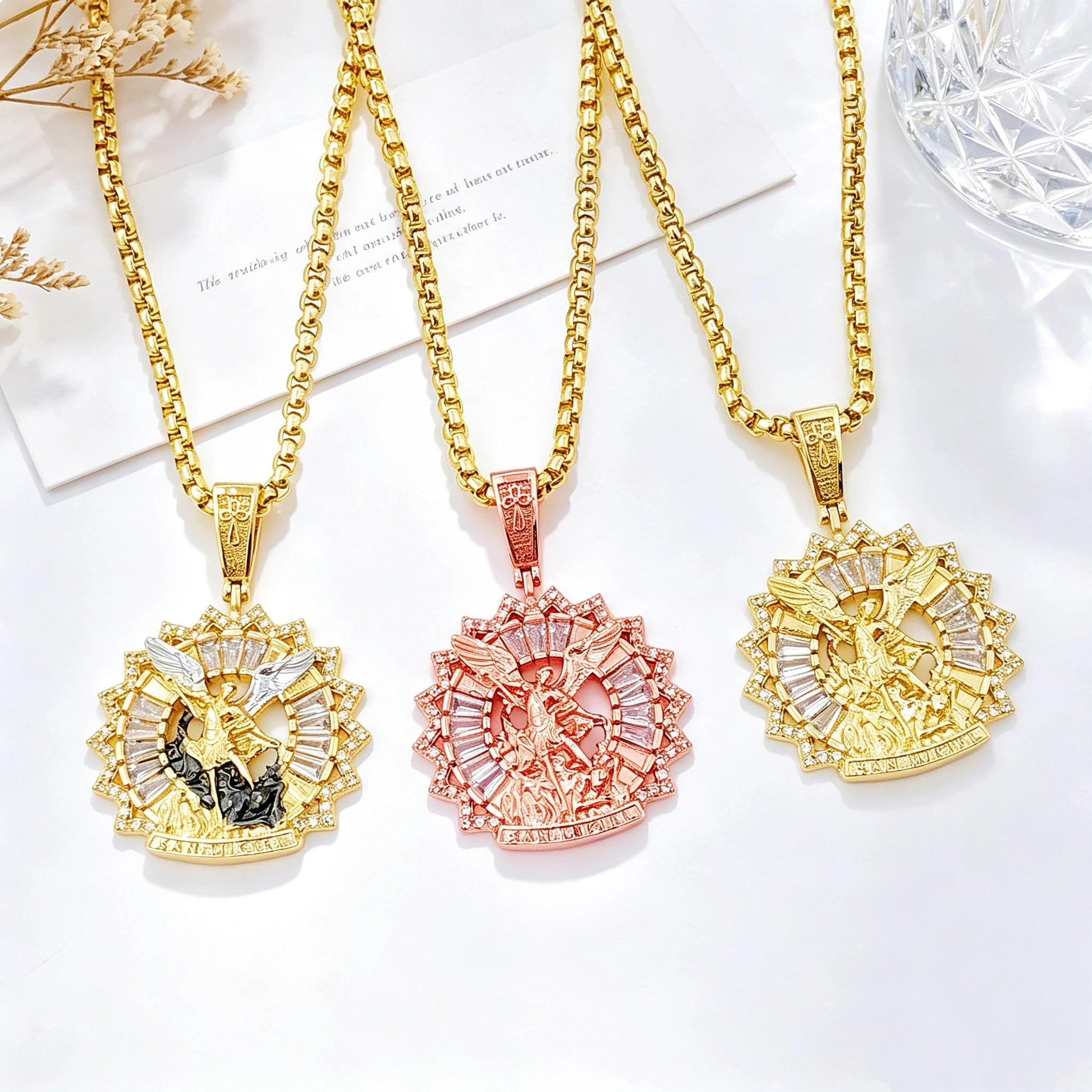 Classic Gold/Rose Gold St. Michael Archangel CZ Medallion Stainless Steel Necklace for Men Women Party Religious Jewelry New Qme