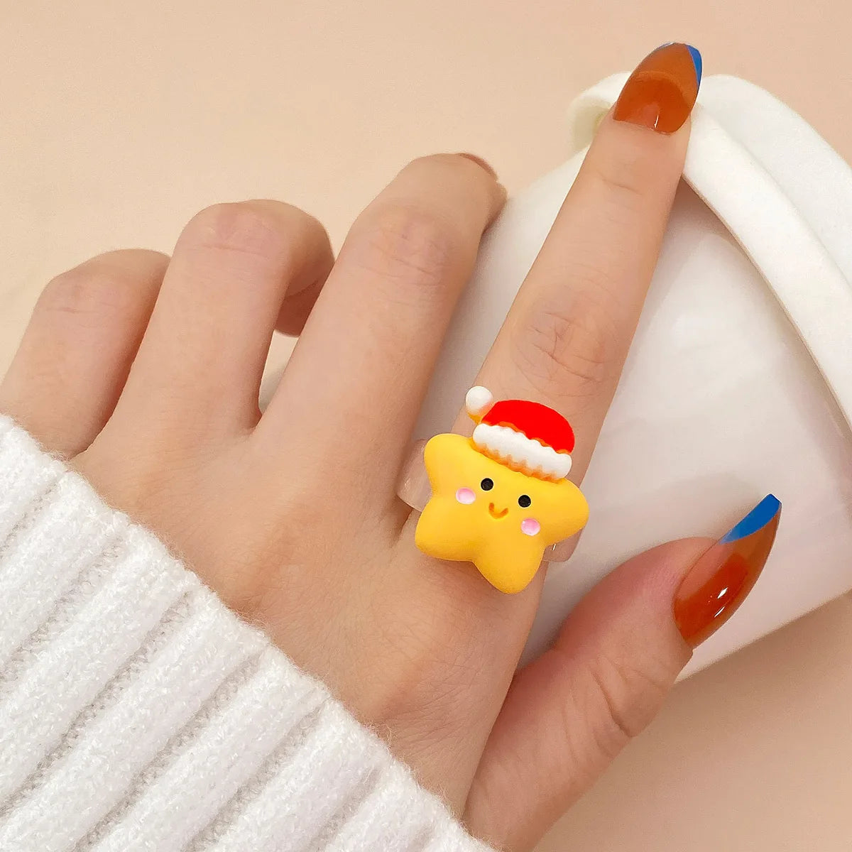 Cartoon Christmas Ring for Women Kid Cute Elk Snowman Star Tree Pendant Finger Ring Hand Party Jewelry New Year Friendship Gift Qme 4 Size 7