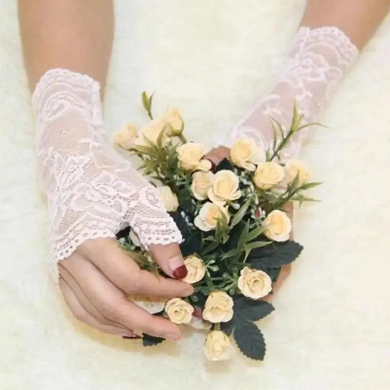 Summer Outdoor Women Half Fingers Mesh Lace Gloves Female Elegant Qme