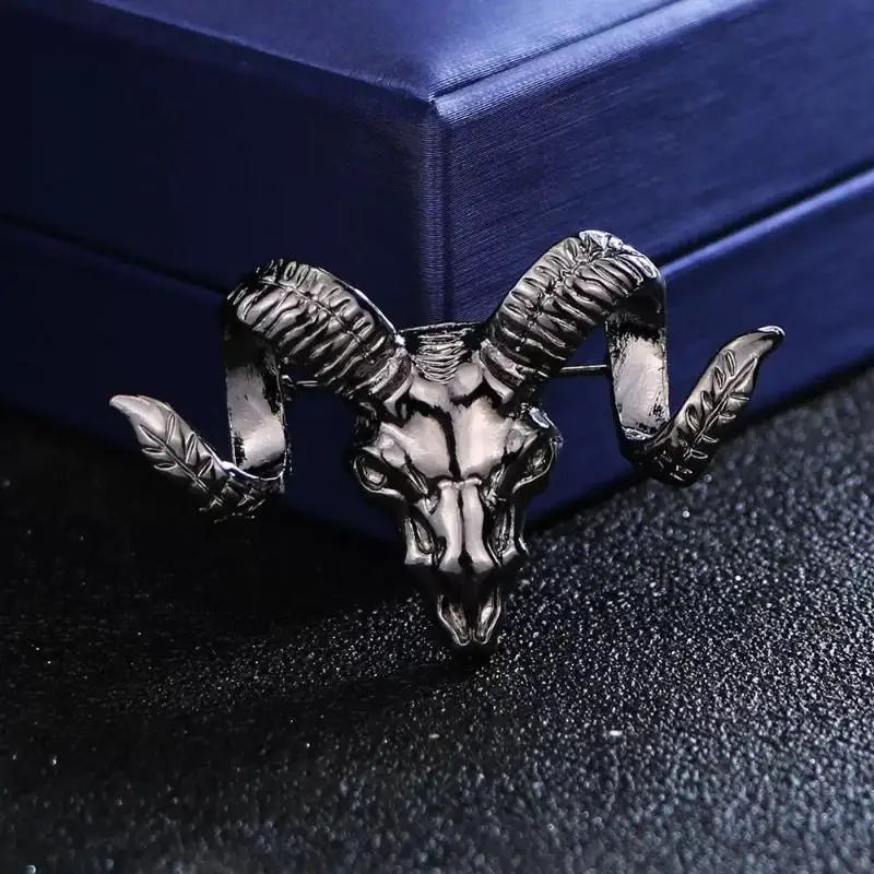 Vintage Ram Skull Brooch Polished Metal Finish Unique Gothic Design For Jacket Bag Decoration Daily Wear Qme A3